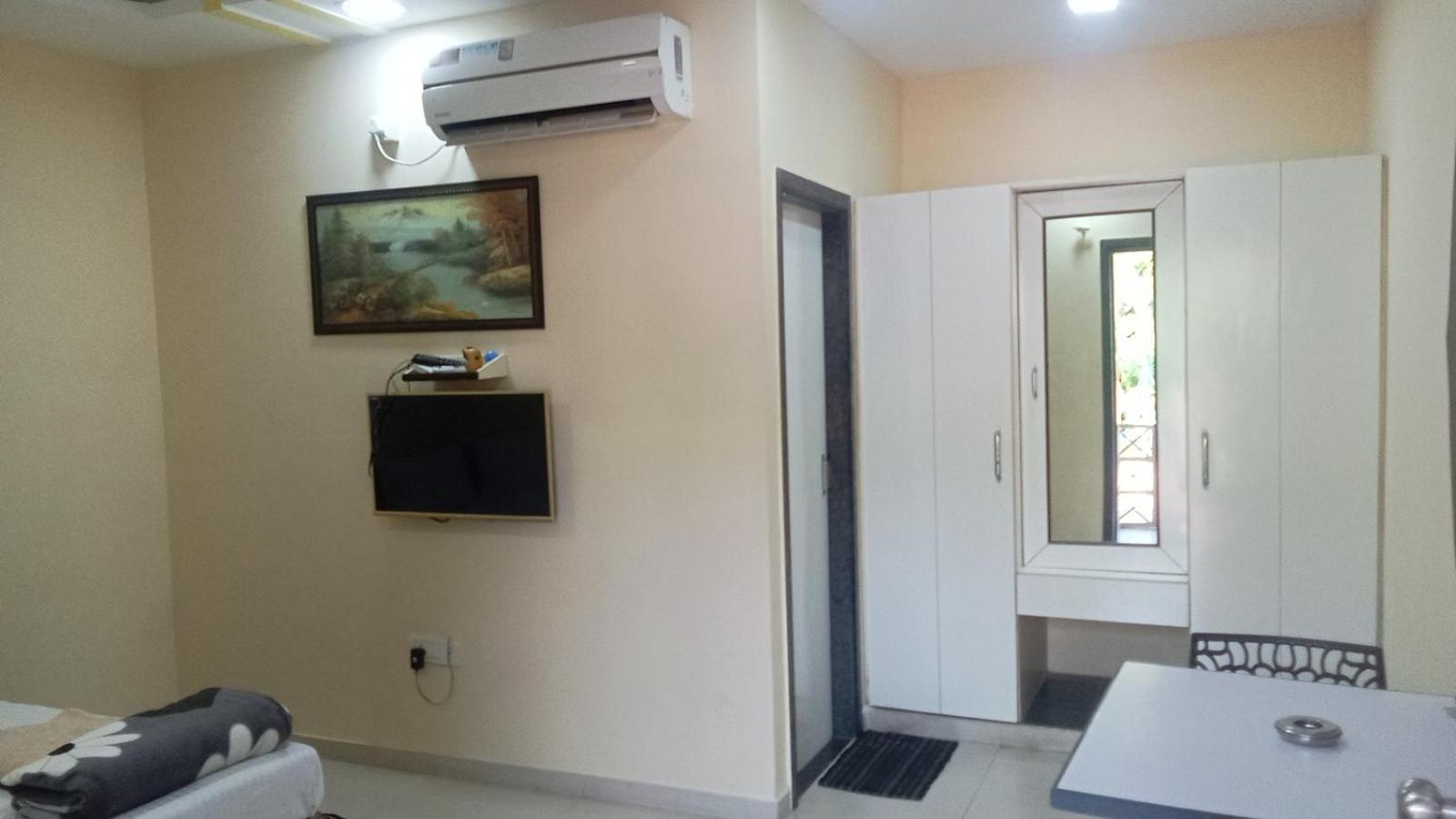 Giriraj Garden Resort Vagholi  Dış mekan fotoğraf